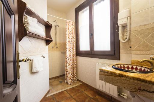 Arte Vida Suites & Spa - Housity