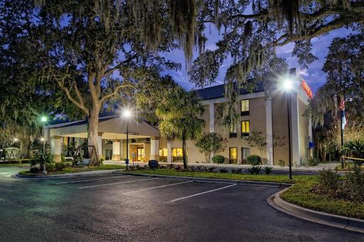 Hampton Inn Beaufort - Housity