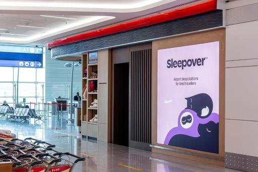 sleep 'n fly Sleep Lounge, A-Gates Terminal 3 - TRANSIT ONLY - Housity