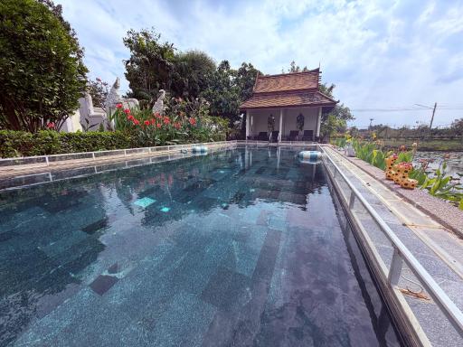 Ayutthaya Garden River Home - Housity