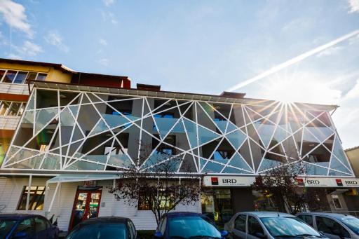 Net Hotel Pitesti - Housity