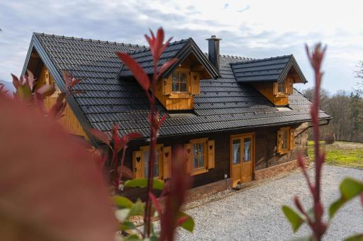 Timber Home - Housity