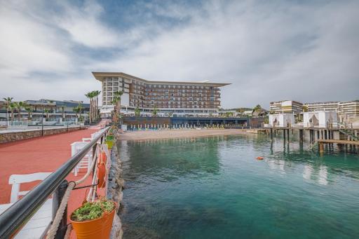 Sirius Deluxe Hotel - Housity