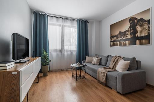 Flatbook - City Center SPA Apartments 6B,C - Housity