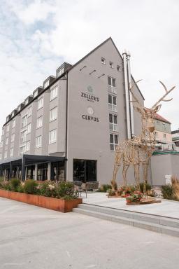 ZELLER's Quartier Hotel - Housity