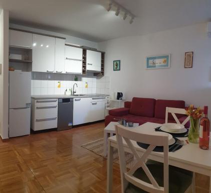 Apartman Vesna 4 persons - Housity