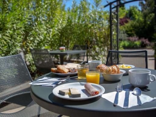 ibis budget Brignoles Provence - Housity