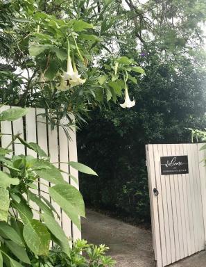 Jacaranda House Garden Suite - Housity