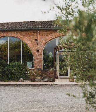 L'ALCOVE HOTEL RESTAURANT - Housity