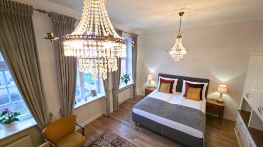 Old Town Gdansk Marina Apt 2 min walk to Motlawa River - Housity