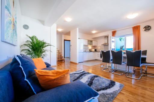 Rainbow apartments - Housity