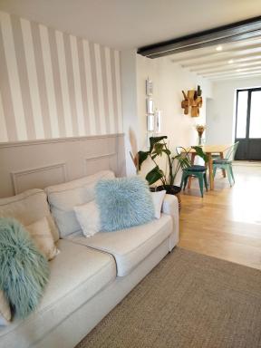 A l'Ombre de la Dame - Housity