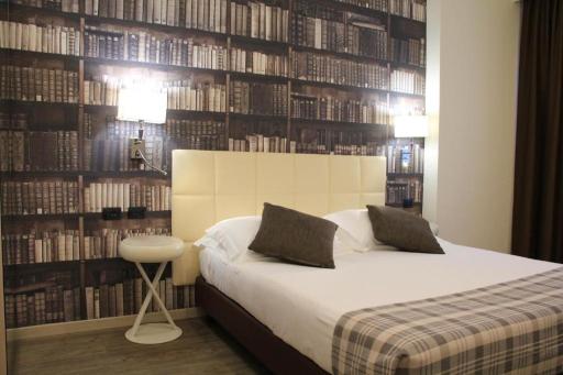 Duomo Hotel & Apartments - Housity