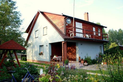 Pod Modrzewiem - Housity