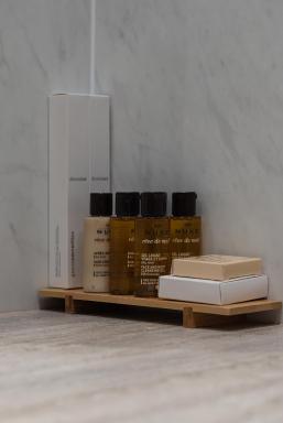 Square INN Garden Aparthotel - Housity