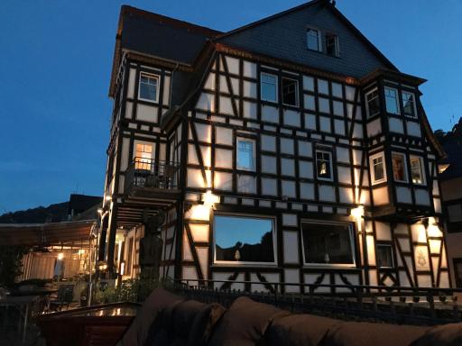 Rhein Hotel Bacharach und Stübers Restaurant - Housity