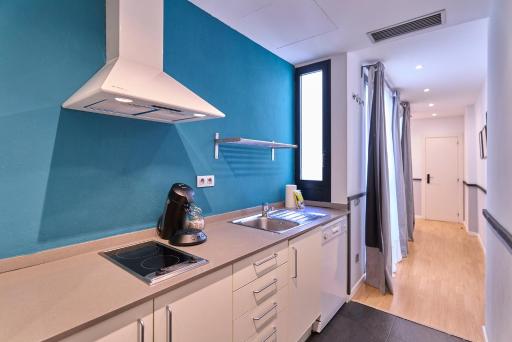 Liceu Apartments by gaiarooms - Housity