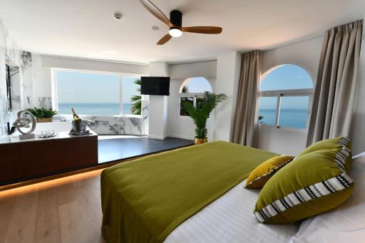 Hotel Salobreña Suites - Housity