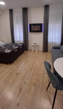 City Center Main Square Apartments Zagreb - Housity