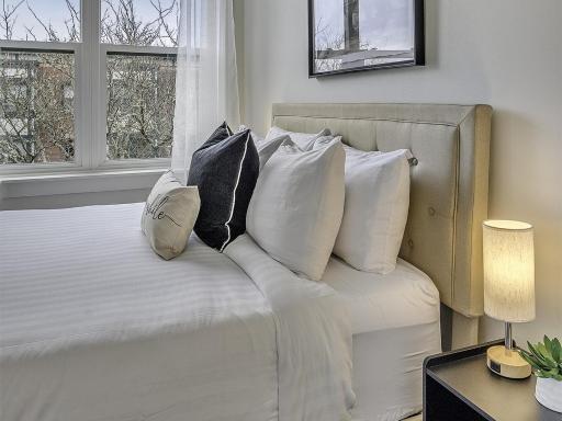 The Orenco Station Hotel - Housity