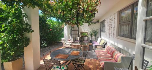 The Lily House - Housity