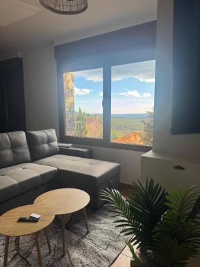 El Esguízaro - Housity