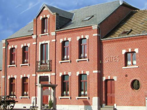 Apartment in Belgium near Indoor Pool - Housity