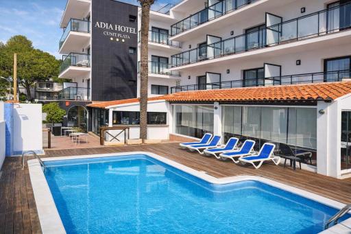 Adia Hotel Cunit Playa - Housity