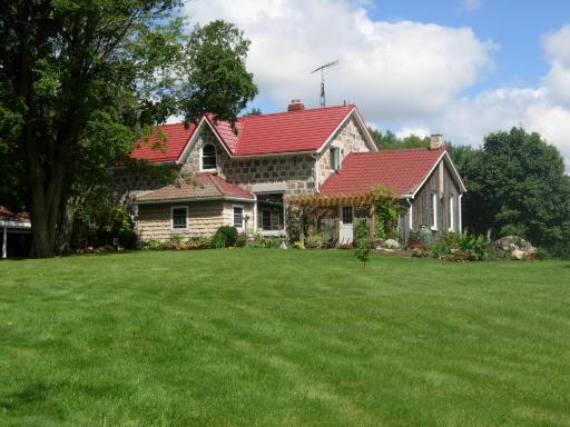 Koch Haus Bed and Breakfast - Housity