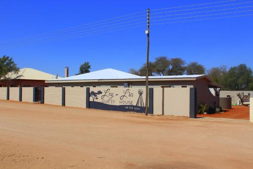 Ley-Lia Guest House - Housity