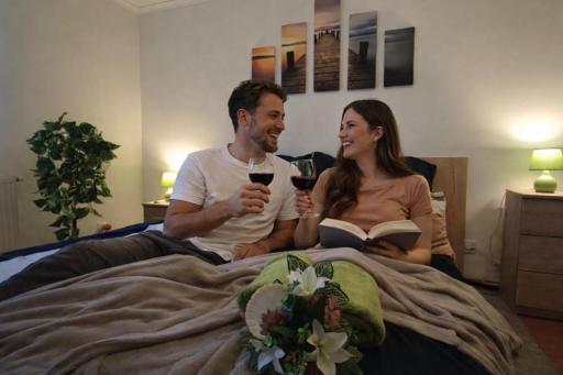 Limonádé Apartman - Housity