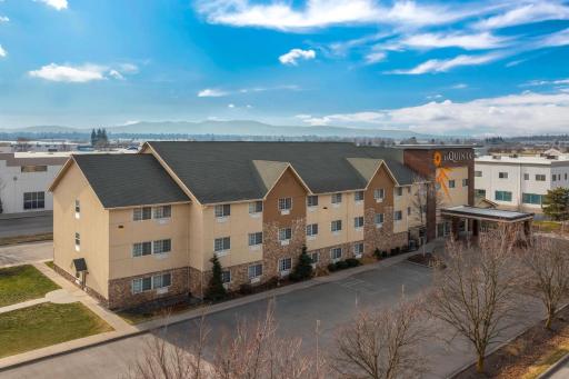 La Quinta by Wyndham Spokane Valley - Housity