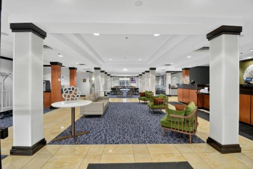 Fairfield Inn & Suites by Marriott Omaha Downtown - Housity