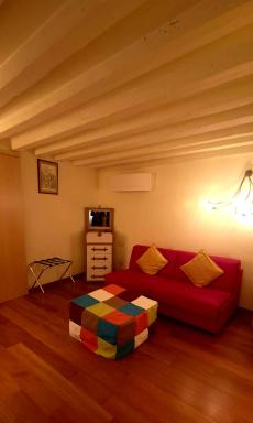Apartments Moon or Dama - Housity