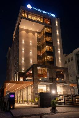 Best Western Plus Chandigarh Mohali - Housity