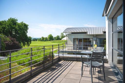 Golfhotel Gut Neuenhof - Housity