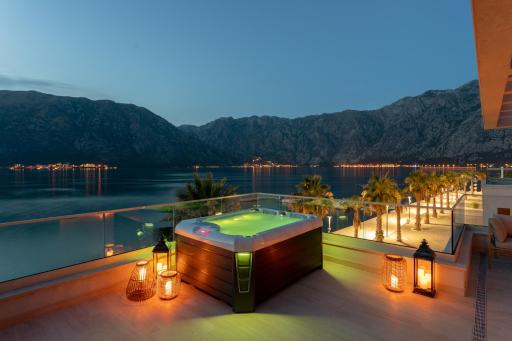Hyatt Regency Kotor Bay Resort - Housity