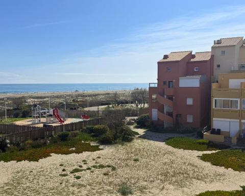 Léchappé belle - Housity