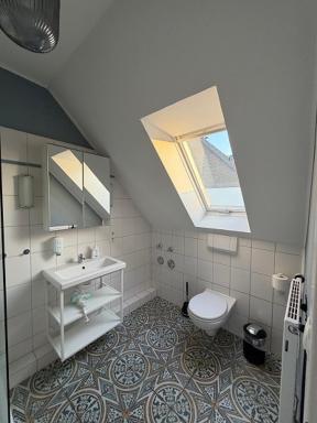 Ferienwohnung Gipfelstube 50 a mit Balkon, gute Verkehrsanbindung - Housity