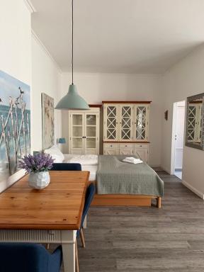 1 Zimmer-Apartment 21 Saseler Markt Erdgeschoss - Housity