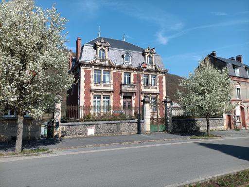 Le Clos Belle Rose et La Roseraie - Housity