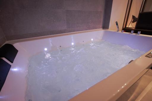 Vinatea Suites - Housity