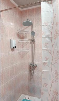 Umai House Karakol - Housity