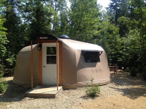 Yourtes - Chalets Lanaudière - Housity