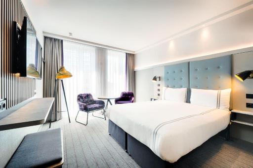 Premier Inn Berlin City Centre - Housity