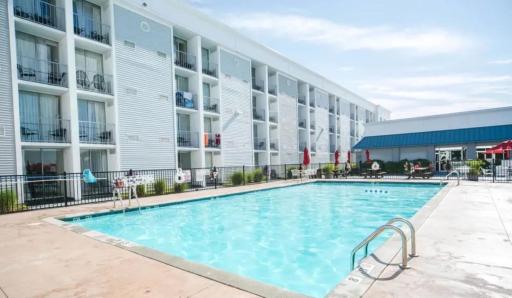 Holiday Inn Grand Haven-Spring Lake, an IHG Hotel - Housity