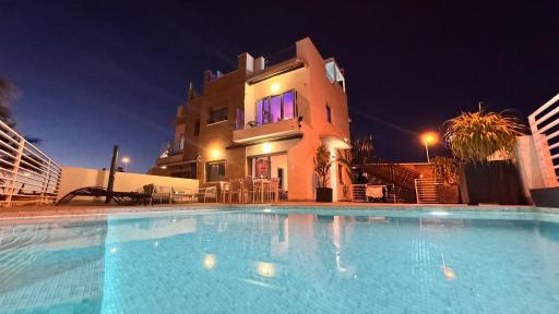 Apartamentos Calanegra con Piscina y Solárium en Puerto de Mazarrón Costa Cálida - Housity