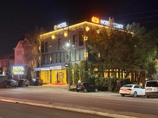 Hotel Prestige - Housity
