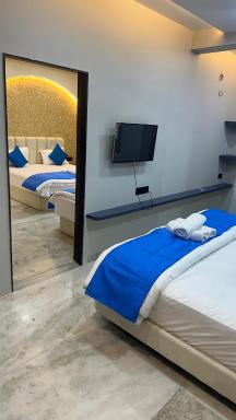 Hotel Indore Palace - Guest Centric Hotel - Housity