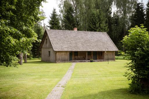 Männiku Metsatalu puhkemaja Vidiit - Housity